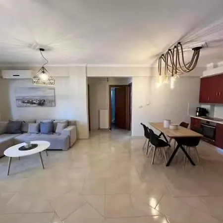 King George Apartment Korinos