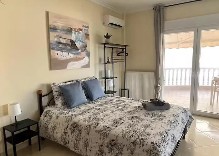King George Apartment *