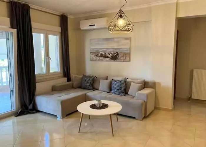 King George Korinós